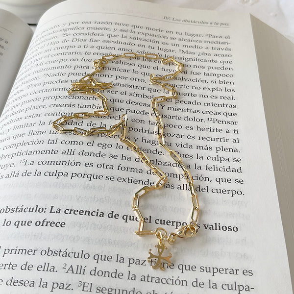 Collar de cadena Paper Clip en 18k Gold Filled, medida 51cm