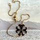 Our signature bracelet. Pulsera adjustable de cadena en 18k Gold Filled con placa Siamo Noi