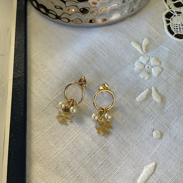 Zarcillos Aro con Perlas y Signature Siamo Noi